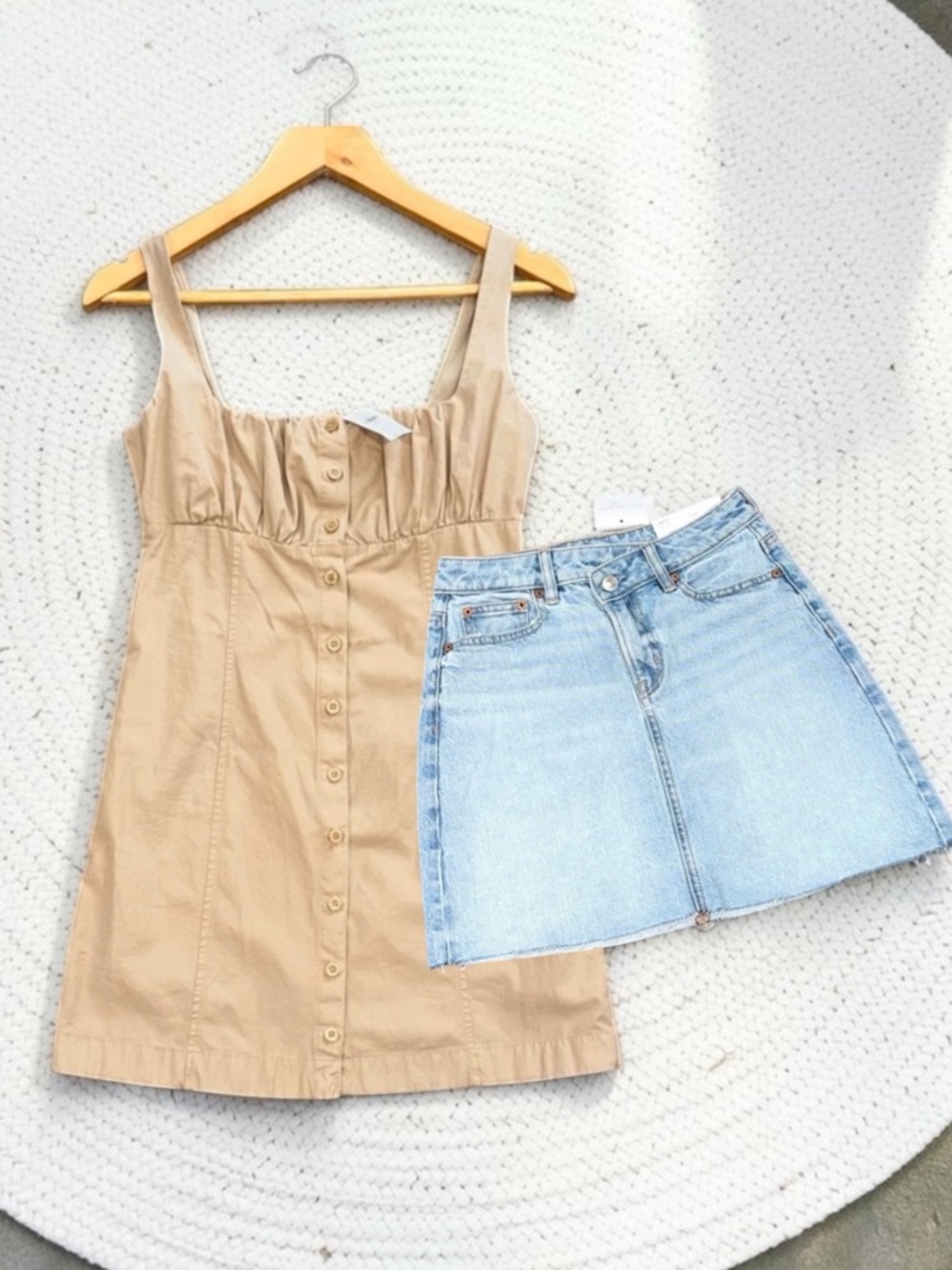 GAP and American Eagle NWT Women’s Size XXS Dress and Denim Skirt Bundle